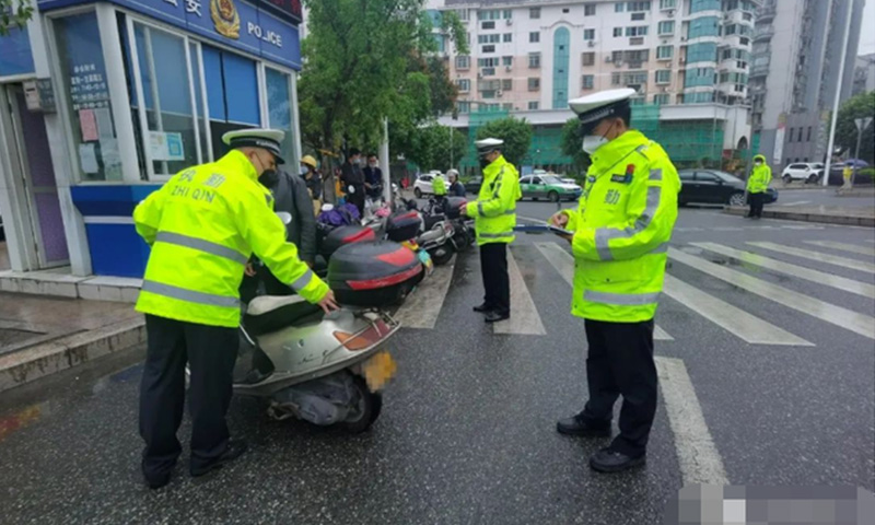 又一輪整治開始！超標電動車、闖紅燈、逆向行駛，抓！